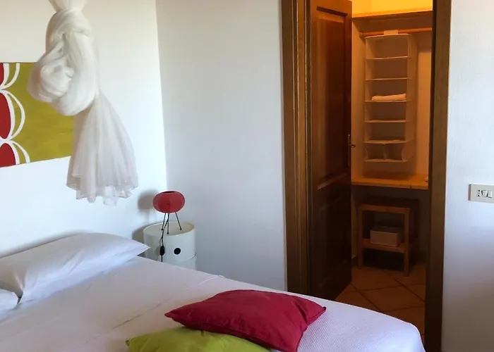 B&B Anitta 카스타니에토카르두치